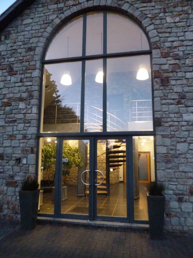 Oxygen House, Holiday And Team Building Ovifat Exterior foto